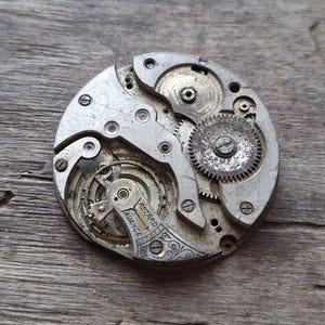 Vintage Pocket Watch Movement, Antique Watch Movement, Big Round Mechanism