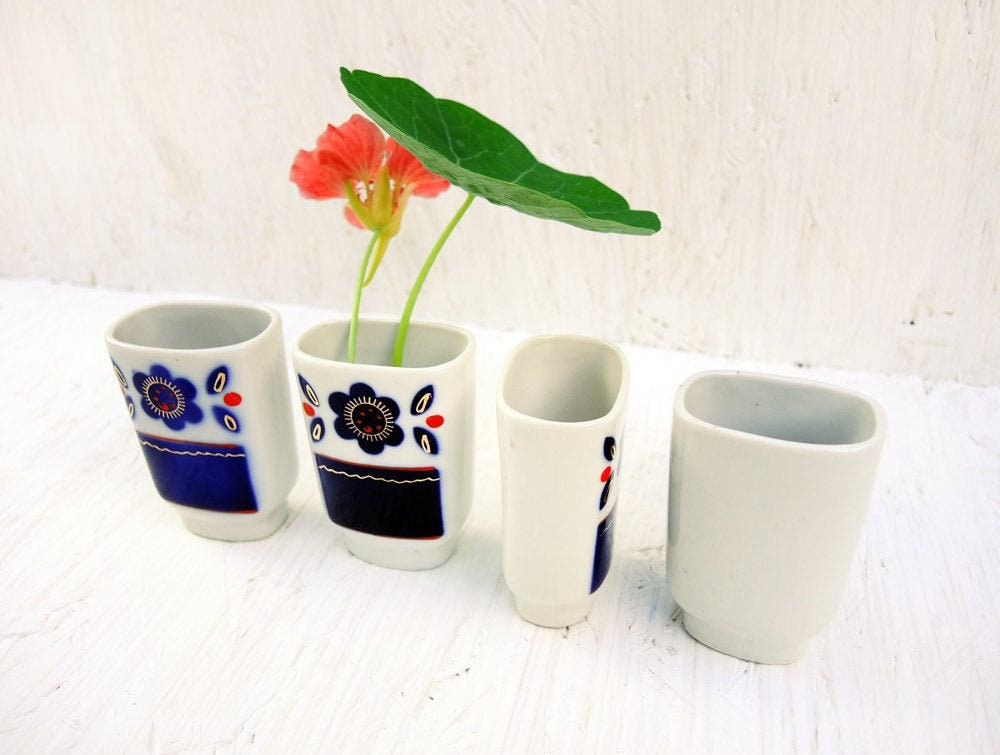 Porcelain Drinking Set 4 Ethnic Porcelain Shot Glasses Etsy