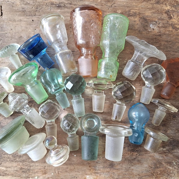 Antique cut glass bottle stopper, Decanter glass stopper, Retro Perfume glass cork
