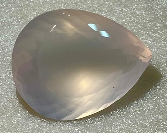 178.cts Large Rose Quartz Natural crystal Rose Quartz Beautiful Rose Quartz Grade faceted Rose Quartz clear pink Rose Quartz A+Rose Quartz