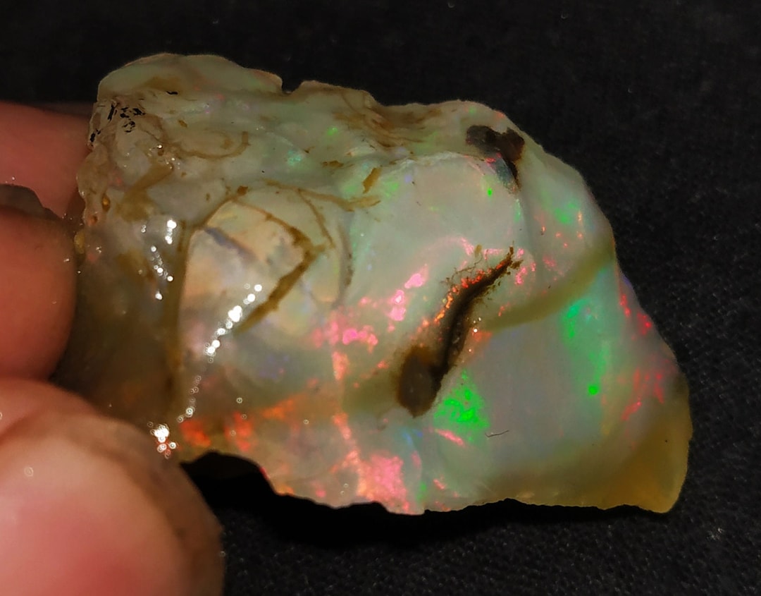 OPALE ÉTHIOPIENNE BRUTE 100 % Naturelle De 3,90 Ct, Pierre Précieuse