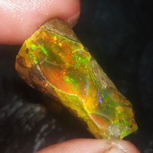 26.30cts Gorgeous opal Ethiopian opal Raw crystal Opal Raw Rare Beautiful Opal Raw Natural Opal Raw multi flashy Opal Raw welo Opal Raw13x29