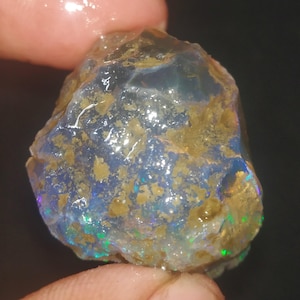 49.80cts Rare oil opal Ethiopian opal Raw crystal Opal Raw Rare Beautiful Opal Raw Natural Opal Raw multi flashy Opal Raw welo Opal Raw25x29
