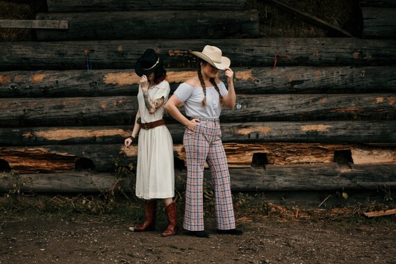 Vintage 1970's Bell Bottoms - Vintage Western Styl