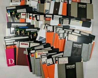 1x (eine) Apple II Floppy Disk, Apple II 5 1/4 Ultima, Archon, Karateka, Zauberei