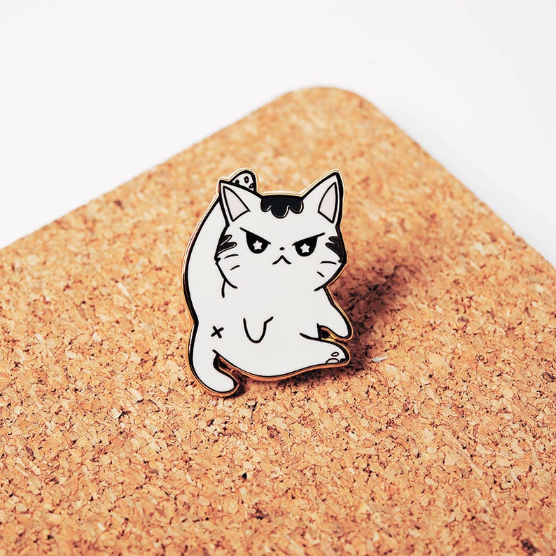 Angry Cat Hard Enamel Pins Gold Plated Lapel Pin Badge Decoration Accessory For Jackets Hats Itabags Apron Cute Kawaii Gift Ita Bag Bags