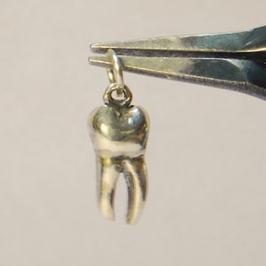 Sterling Silver It's another tooth charm 7.2 x 17 mm