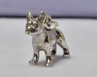 Sterling Silver, standing, 3D Boston Terrier dog breed 15.2 x 14.9 mm