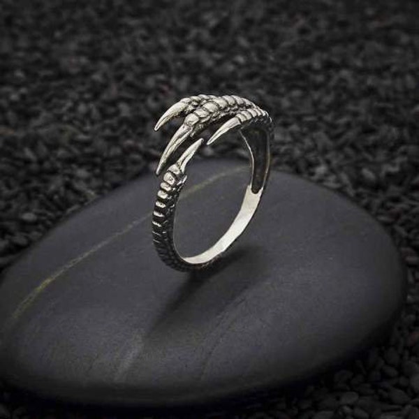 Sterling Silver Adjustable Bird Claw Ring 20 x 3 mm