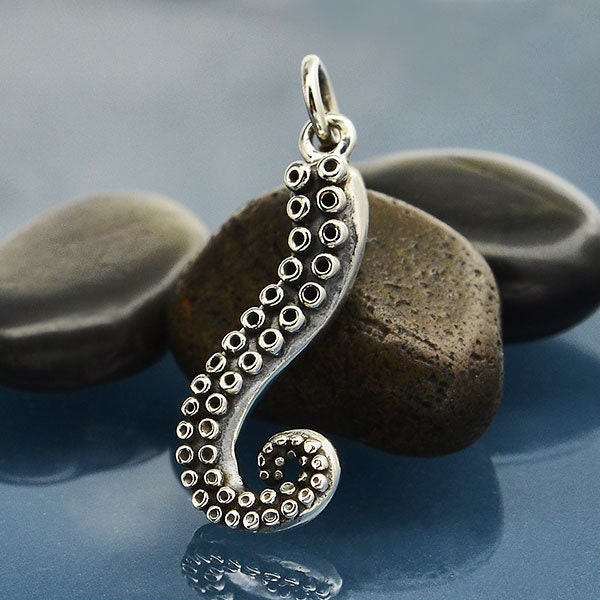 Plata de ley 3D Octopus Tentacle Charm 25 x 8 mm