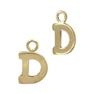 Charme letra D em ouro maciço 14k 5 x 9 mm