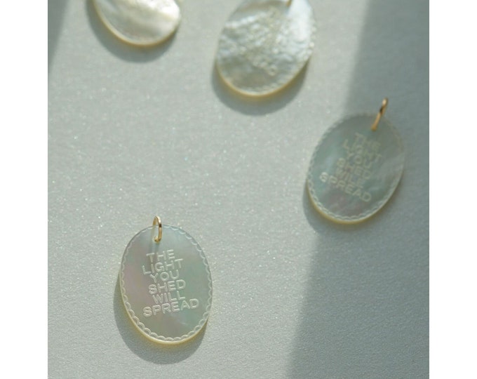 Papillon Statement Ring Mother Of Pearl