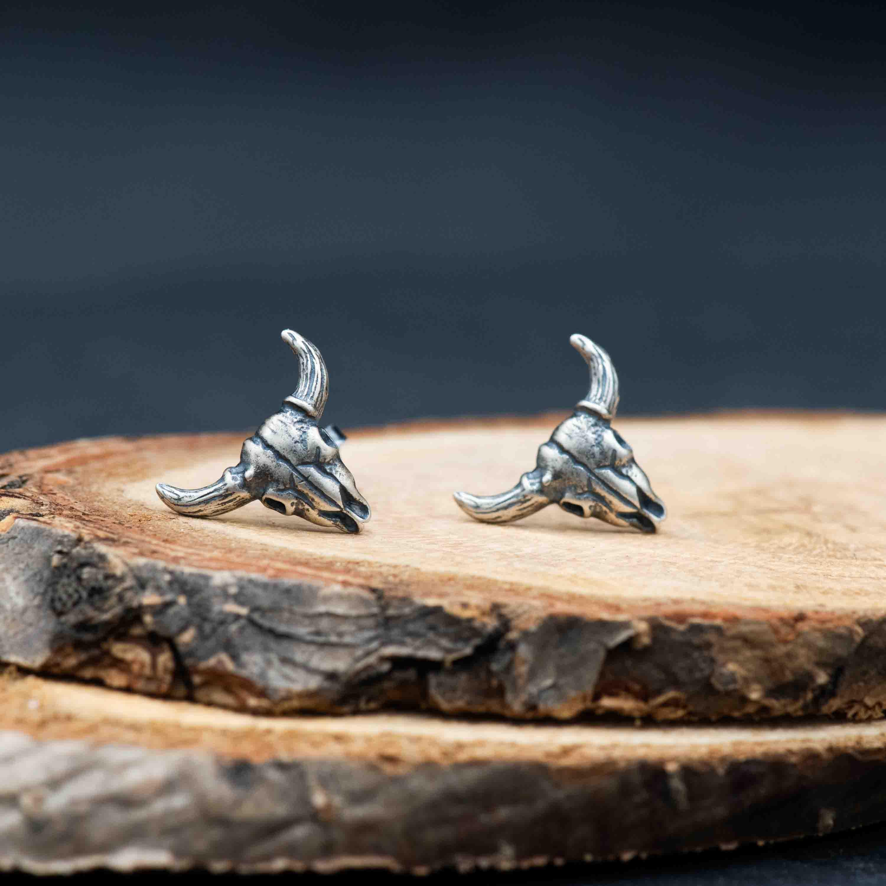 Orecchini Teschio Di Mucca In Argento 925 Con Turchese - Gioiello Western Ipoallergenico
