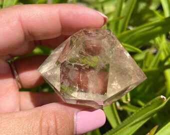 Citrine freeform from Brazil, Citrine with small Rainbow, unique shape, genuine citrine, untreated citrine, Beautiful Champagne color