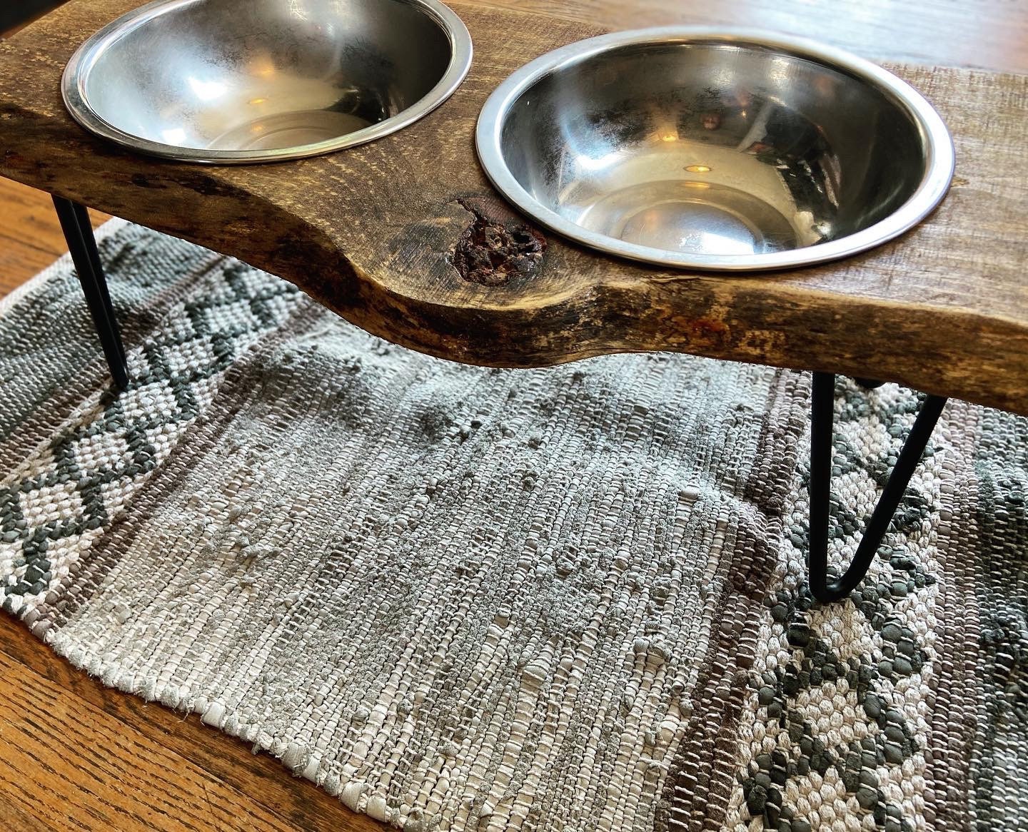 A DIYHairpinLegs Build: Raised Dog Bowl Stand