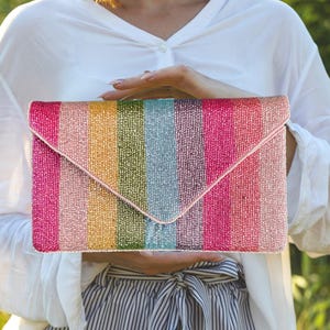 Pochette à main en perles multicolores scintillantes pour les fêtes et les mariages - Nous l'avons conçu !!