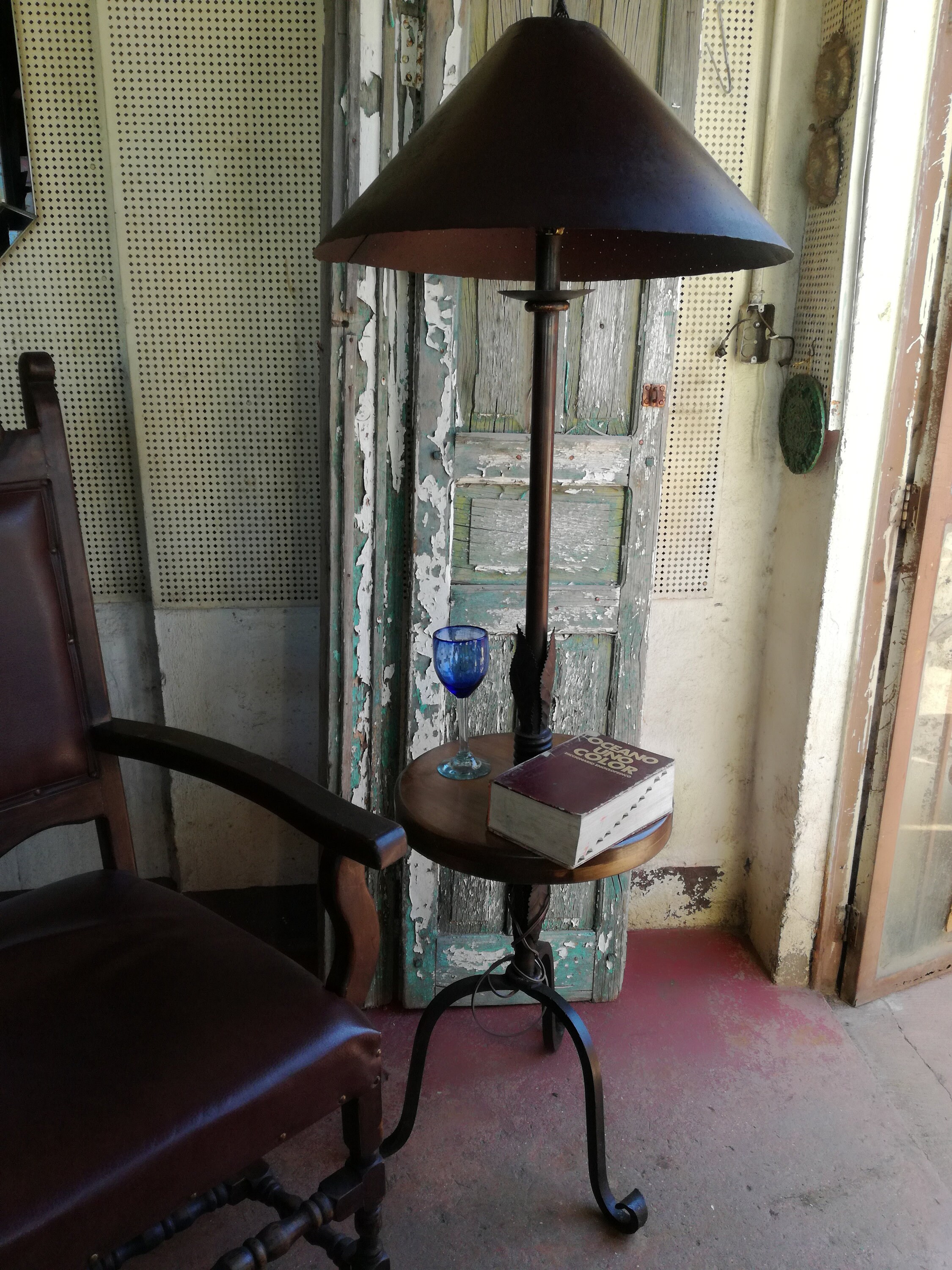 Wrought iron online lamp stand