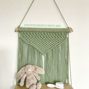 Solid Oak: Macramé Wall Hanging Kit - Tassels & Twists