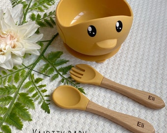 Silicone chick Baby Bowl and Engraved Spoon Set, Baby Feeding, Baby Weaning, Personalised Cutlery; new baby gift, first birthday,christening
