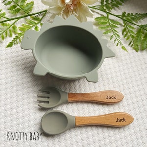 Silikon Dinosaurier Babyschale Set, personalisiertes Baby Geschenk, Baby-strumpffüller, Taufgeschenk, erster Geburtstag, Babyfütterung, neues Baby