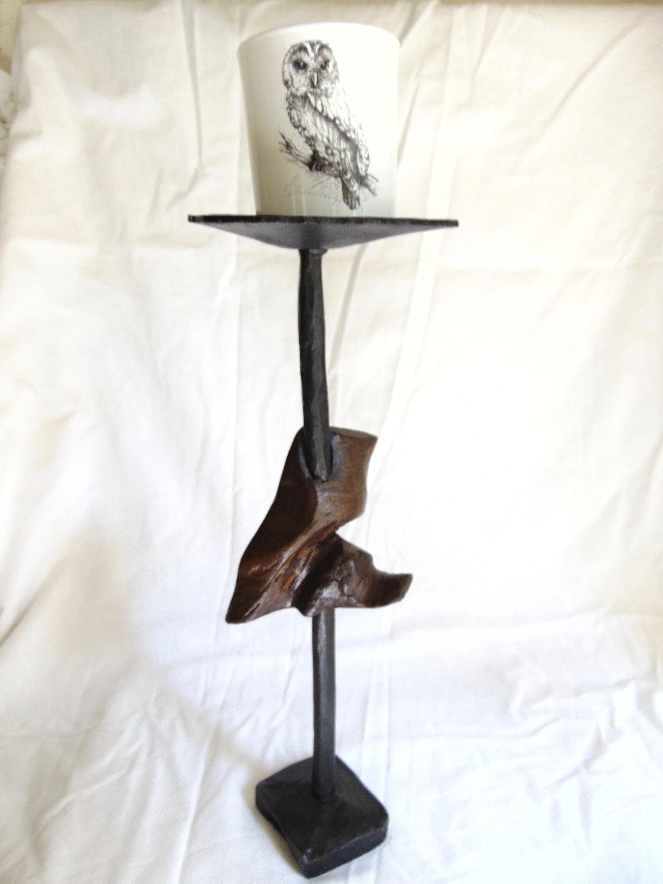 Français Bâton de Bougie en Fer Forgé à La Main avec L'ornement Bois Sculpté