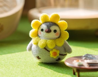 Penguin Handmade Pets Toy Doll Wool Felt Needle Poked Kitting DIY Cute Wool Felting Package Non-Finished Kit Mother's Day Gift for Mom