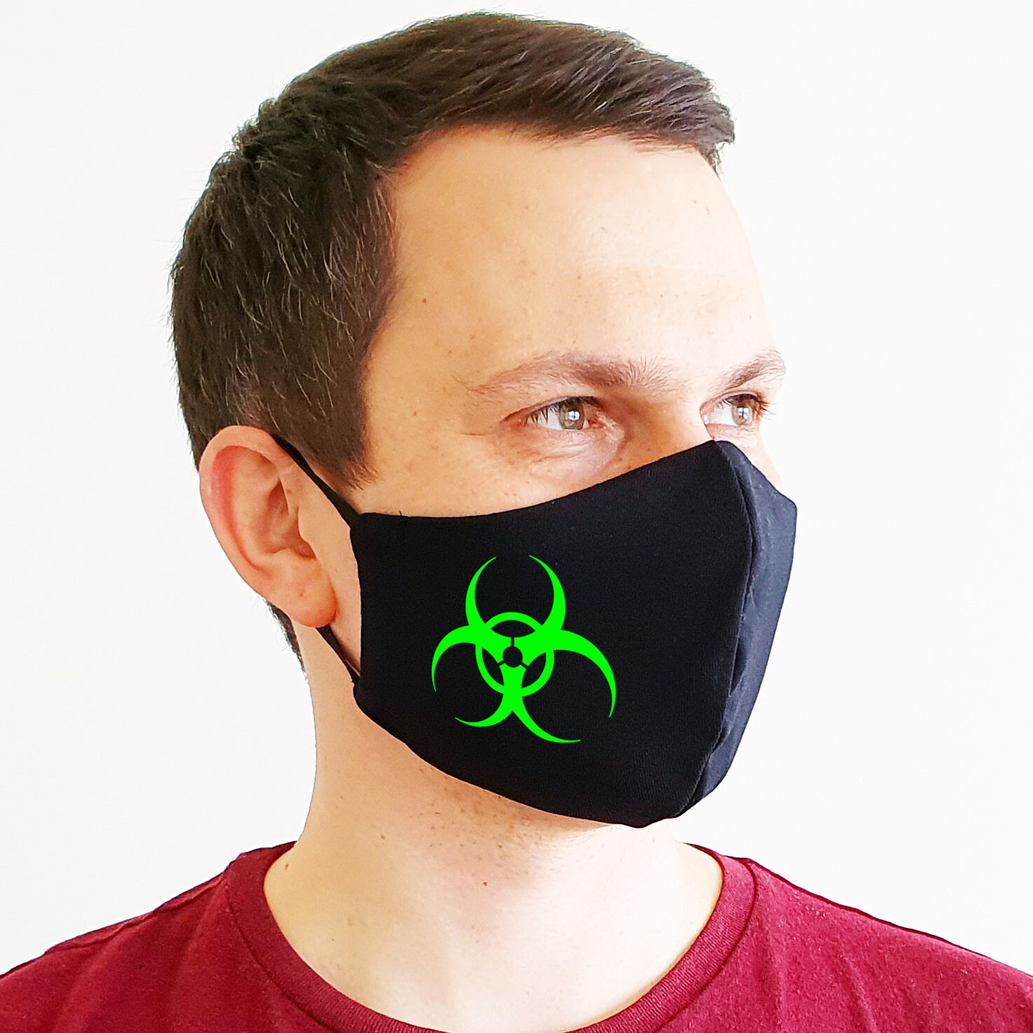 Schutzgesichtsmaske Mit Filter Biohazard Zeichen Schwarze Etsy