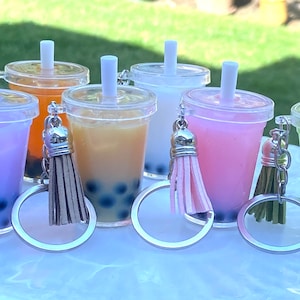 Personalized Liquid Boba Keychain, Shaker Bubble Tea Key Chain, Liquid Moving Bubble Milk Tea key ring, Boba lover gift, Teen gift, Stocking
