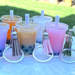 Liquid Boba Tea Keychain, Bubble Tea Key Chain, Bubble Milk Tea keyring, Boba lover gift, Customiazable Boba Gift, Birthday Gift