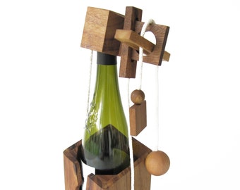 CASSE TETE pour BOUTEILLE jeu puzzle en bois massif aux normes C.E, marque française, accessoire de vin, cadenas ne cassez pas la bouteille