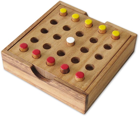 Il gioco da tavolo BOBAIL® per 2 giocatori dai 6 anni in legno