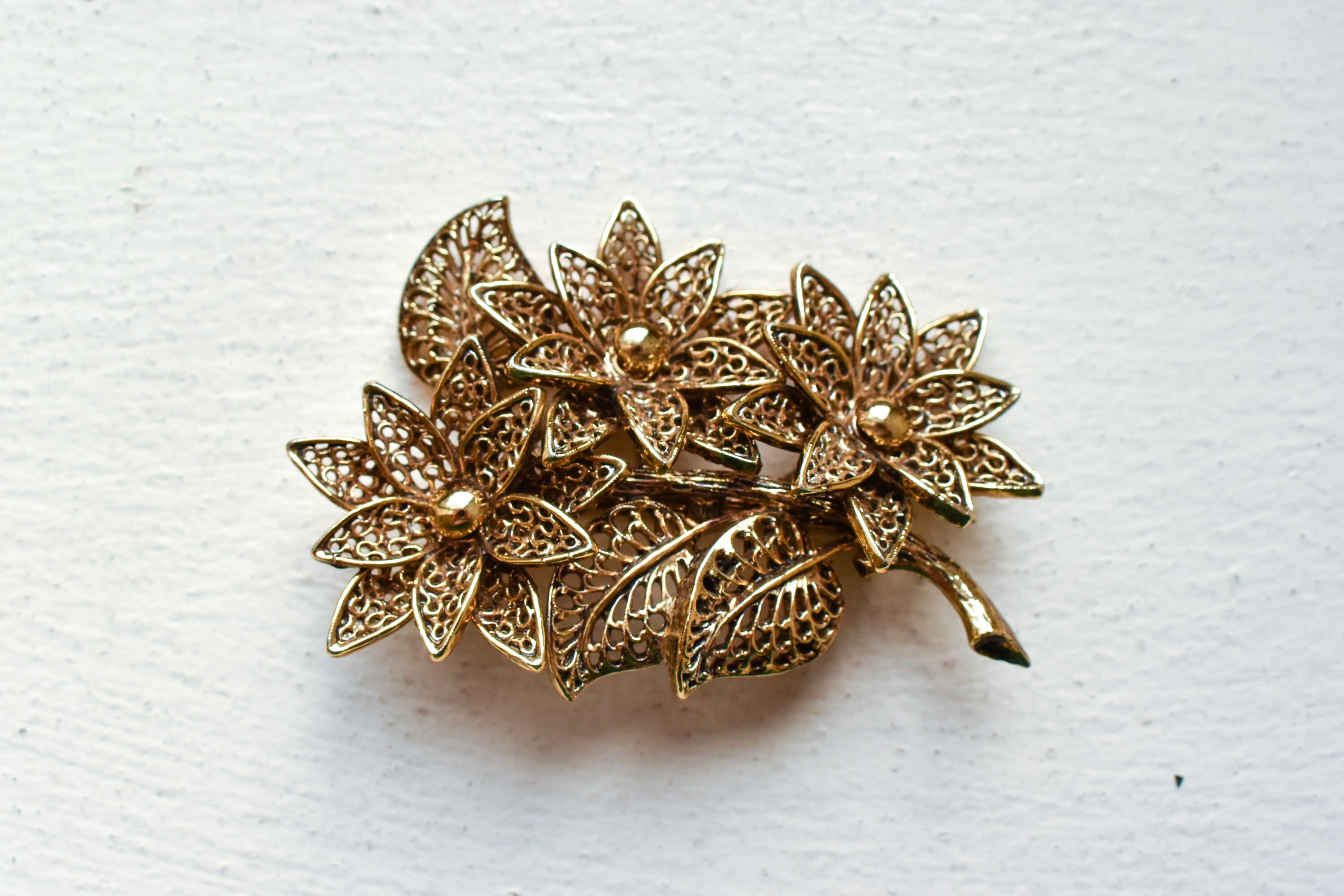 Vintage Filigree Flower Brooch Pin Brass Wire Bouquet Brooch - Etsy