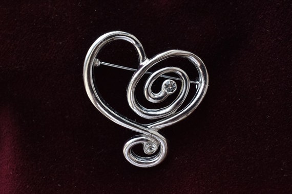 Vintage Silvertone Heart Brooch, Metal Heart Jewe… - image 1