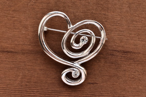 Vintage Silvertone Heart Brooch, Metal Heart Jewe… - image 4