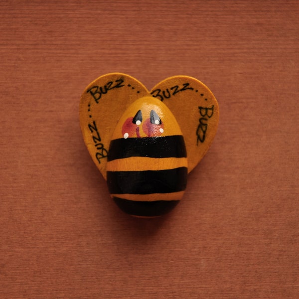 Bee Brooch Wooden Yellow, Paintd Solid Wood, Insect Jewelry, Buzz Buzz Bee, Bumble Bee Brooch, Old Brooches Pins, Animalistic Jewelry