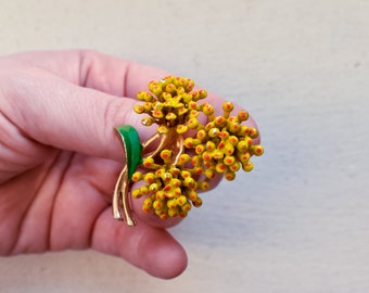 Vintage Yellow Floral Pin Brooch, Birth Flower Jewelry, Wildflower Jewelry, Botanical jewelry, Metal Flower Pins, Brooches and Pins