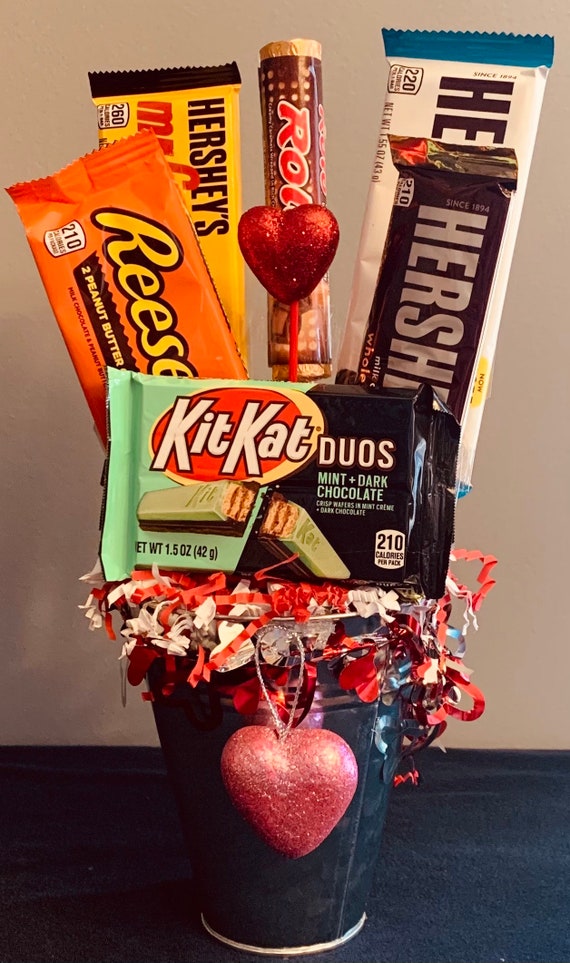 Candy Bouquet-valentines Basket-valentines Gift-simple Sweetheart  Gift-heart Gift Basket-candy Gift Basket 