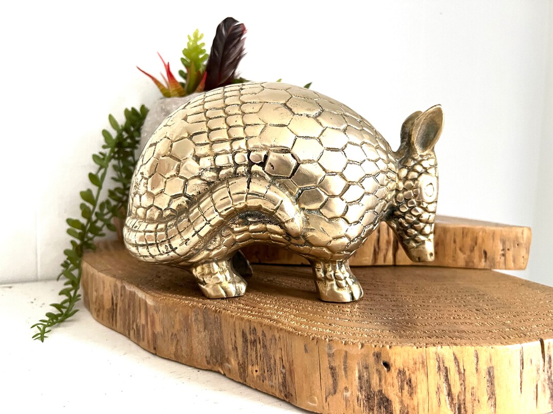 Large Vintage Brass Armadillo, 6 1/4 Texas State Animal Brass Armadillo