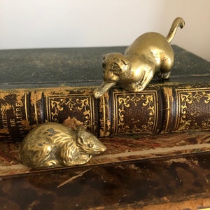Small Brass Cat and Mouse Pair