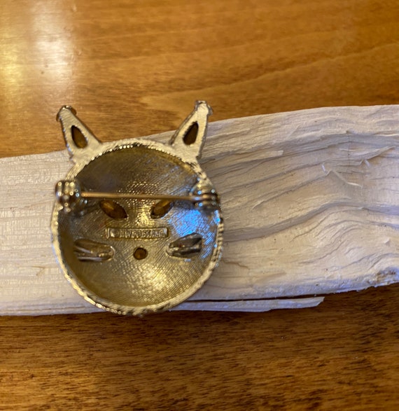1960’s Dodds Signed Kitty Brooch - image 3
