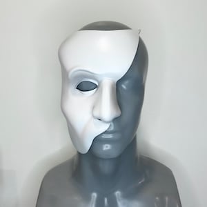 Phantom of the Opera (1990s Broadway) mask