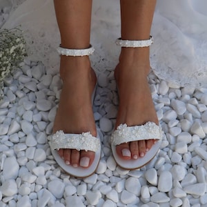 Flat Wedding sandals - Beach wedding - Leather White Wedding Sandals - Bridal Shoes -  Barefoot Sandals - Handmade Sandals - Women's Shoes