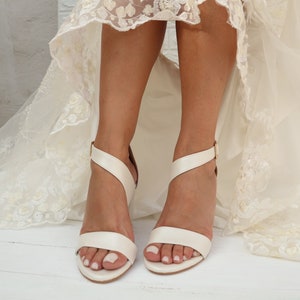SALE Laatste maat bruiloft schoenen blokhak/bruidsschoenen/sandalen hakken/bruiloft sandalen/'PHYLLIS'