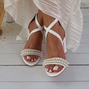 Block heel wedding  sandals/ Handmade White heels/ Bridal shoes/ Pearl wedding shoes/ bridal heels/ "VALI"