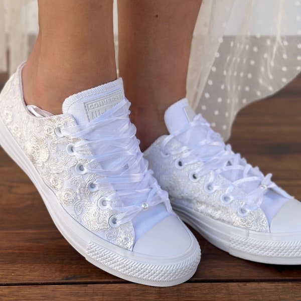 Bride Converse, Lace Converse For Bride, Custom Wedding Shoes for Dancing, Destination Wedding Shoes, Bridal Shiwer Gift