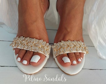 White Bridal heels - Gold crystals - Block heel wedding sandals - Embellished shoes - Ivory Bridal Shoes - Women's weddindg shoes "CINDY"