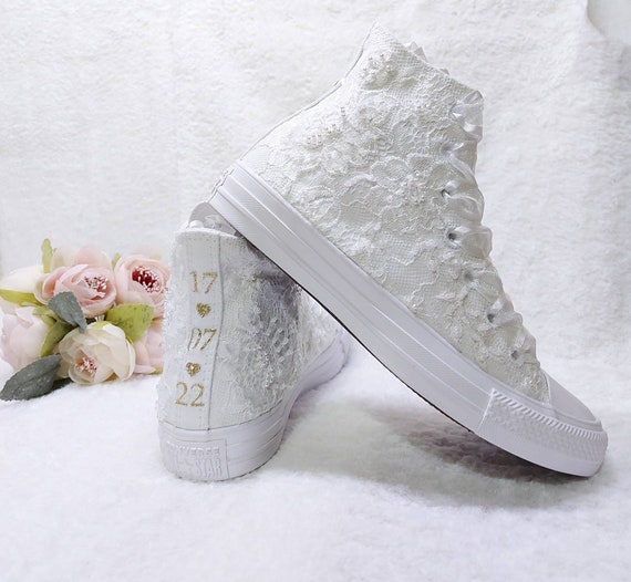 Qué Soplar Deshonestidad Zapatillas blancas de boda para novia Encaje Converse High - Etsy España