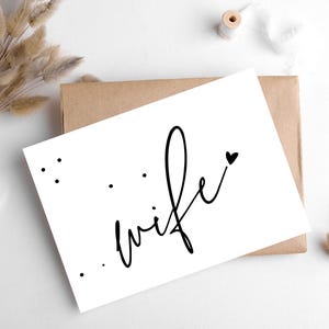 Biglietto scritto a mano WIFE di Hygge Cards, myhyggeshop.com/ È il modo perfetto per esprimere il tuo amore e la tua gratitudine in modo elegante e personale/