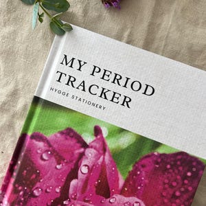 My Period Tracker Notebook/ Guided Menstrual Log for 10 Years/ Wellness Journal and Cycle Planner/ Thoughtful Gift for Friends & Family/