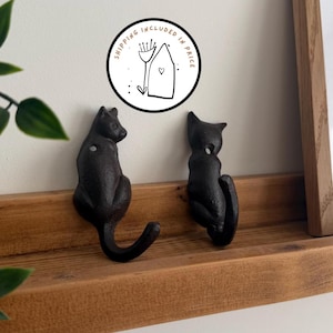 Cast Iron Cat Tail Hook/ Cat Wall Hook/ Rustic Animal Hook for Coats, Keys & Tools/ Vintage Style Wall Decor